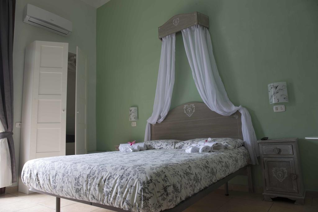 B&B Room 116 Napels Kamer foto